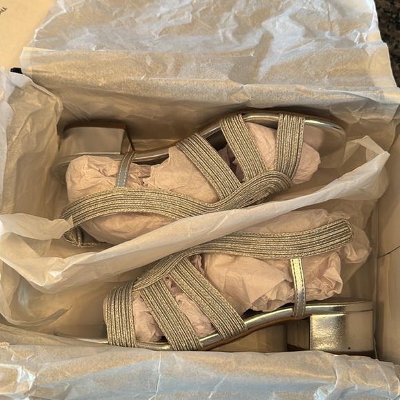 Karen Scott Nathenaa Silver sandals NIB 5.5 - Picture 9 of 10